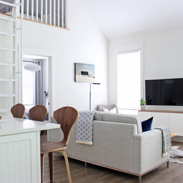 Scandinavian Cottage Summer House