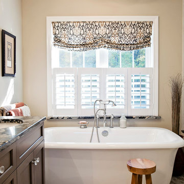 Free Standing Master Bath Tub