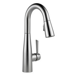 Delta Essa&reg; Single Handle Pull-down Bar/Prep Faucet - Bar Faucets