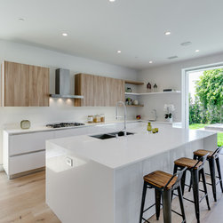 Gardner Str - Kitchen Cabinetry