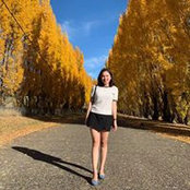 To Ngoc's photo