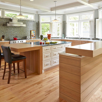 Contemporary Lake Minnetonka Residence