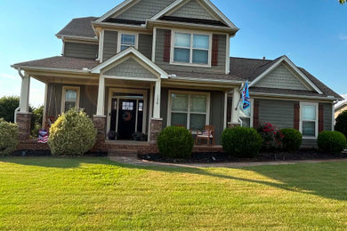 Inspiration for a craftsman exterior home remodel in Other