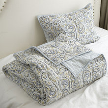 bedroom bedding