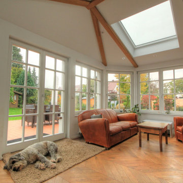 Gartenansicht mit neuem Wintergarten