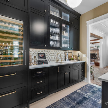Modern Alan Farmhouse Wet Bar