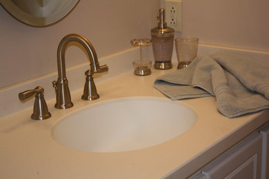 Bathroom - traditional bathroom idea in New York