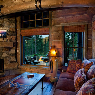 Holmgrove Cabin