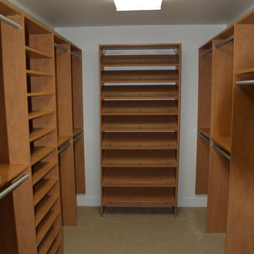Master Suite Walk-In Closet