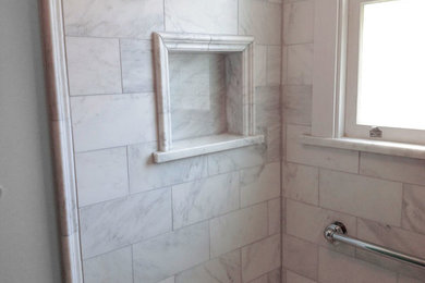 Bathroom - modern bathroom idea in New York