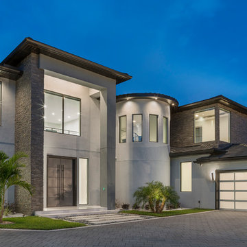 Florida Modern Custom Home by Orlando Custom Homebuilder Jorge Ulibarri