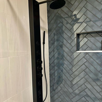 Acres Green; Walk-in Shower