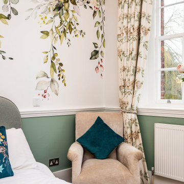 Traditional Nature Bedroom, St Albans