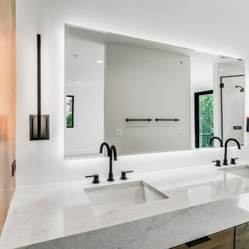 End Unit - Transitional Modern Luxury Rowhome Heritage Place Naperville, IL