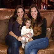 Roxane Akradi's photo