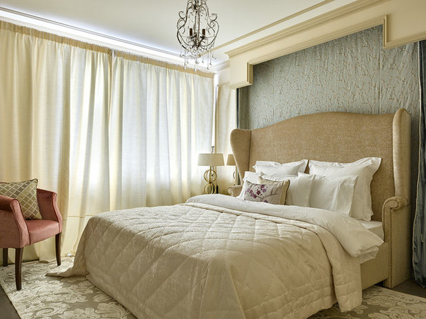 Классический Спальня by Olga Ashby Interiors