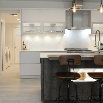 Palm Beach Gardens | Modern Florida Kitchen with Industrial Touch