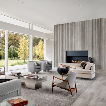 Modern residence in Preston Hollow