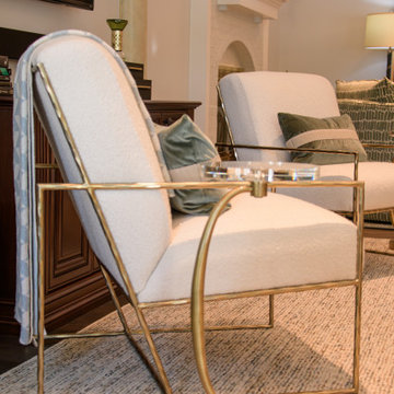 Airy & Comfortable Seating