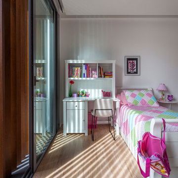 Sunny Side House