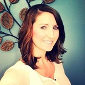 Shana Spradling's photo