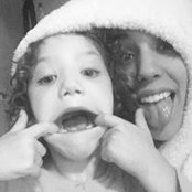 Samantha Hall's photo