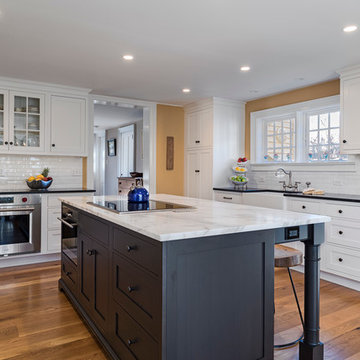 Traditional Farmhouse Kitchen