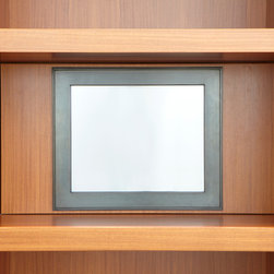 Saint Regis - Display And Wall Shelves 