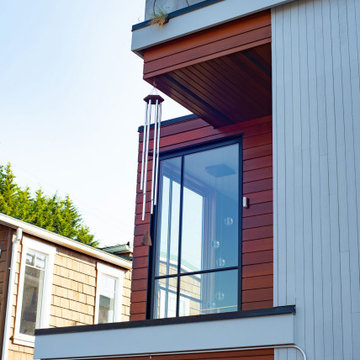 South Lake Union Houseboat.