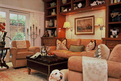 Living room - living room idea in San Francisco
