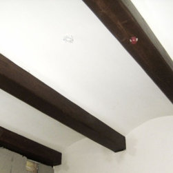 Newlin Residence - Attractive Dark Ceiling Beams - Home Decor