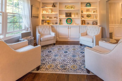 Beach style living room photo in Philadelphia