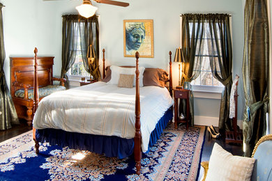 Example of a classic bedroom design in Atlanta