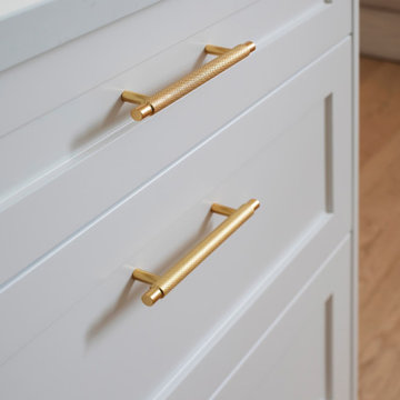 Avalon kitchen + Laundry