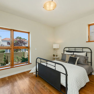 551 Santa Clara
