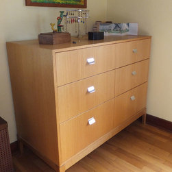 Sara's Dresser - Products