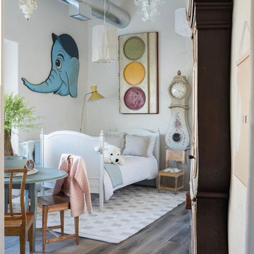 High-End Retail Store - Eleish van Breems Home