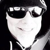 Glen Halliday's photo