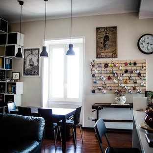 ローマの中サイズのインダストリアルスタイルのLDKの画像