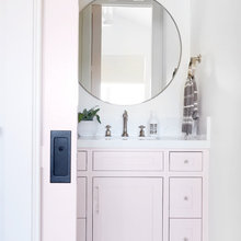 Pembroke 2.0 Olivias Bathroom