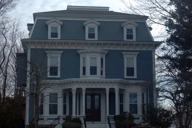 Example of a classic exterior home design in Boston