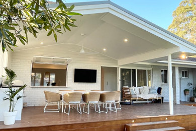 Beach style deck in Central Coast.