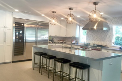 Inspiration for a transitional kitchen remodel in New York