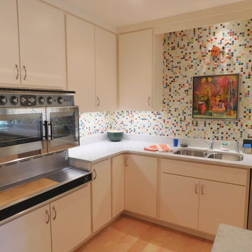 Colorful Retro Kitchen Backsplash