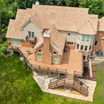 Deckorators Khaya & Sedona Decking, Timbertech Rail Matte Espresso & Drink Rail