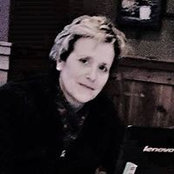 Julie Kendrick's photo