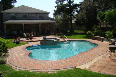 Elegant pool photo in New Orleans