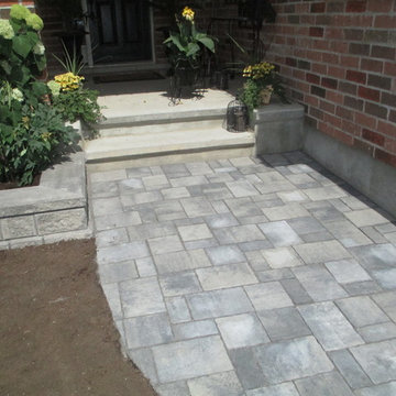 Barrhaven - Front Yard & Side Yard Landscaping