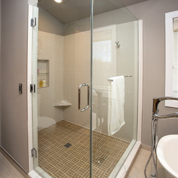 Poplar Drive master bath