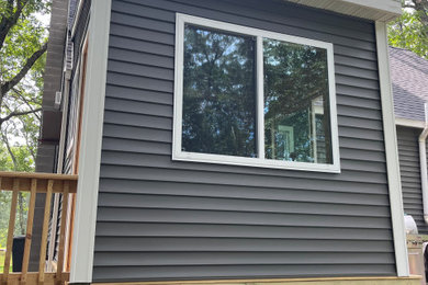 Example of a minimalist home design design in Portland Maine